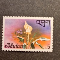 1976.-BHUTÁN-Virág-postatiszta (V-76.)