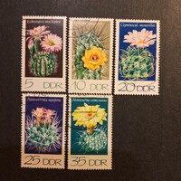 1974.-NÉMET-Virágok-Kaktuszok (V-39.)