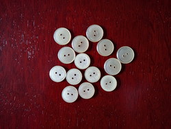 Retro pearlescent plastic buttons 14 pcs