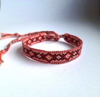 Knotted bracelet, friendship bracelet