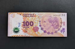 Argentina 100 pesos 2012 - eva peron commemorative issue, vf+ (small pen scribble on the front)