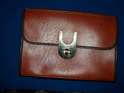 Old, solid, pretty handbag / women's leather make-up bag with copper buckle, one size fits all, good condition according to the pictures