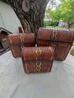 3 Pieces nestable vintage chest