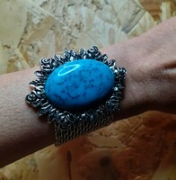 Turquoise-silver showy bracelet