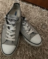Converse light gray shoes