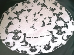 Antique old rosette tablecloth centerpiece flower basket hand embroidered showcase tablecloth 44 x 33