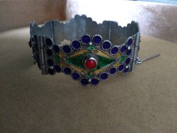 Antique silver bracelet made by a goldsmith artist