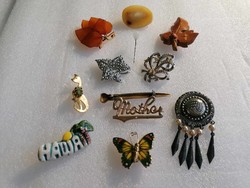 Sold out!! 12 brooches with flawless mixed material composition + 2 bracelets as a gift!