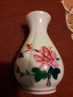 Porcelain bird-painted small Chinese vase 8x6cm. Flawless