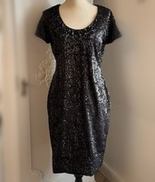 Damselt in a dress size 42 black sequin casual dress