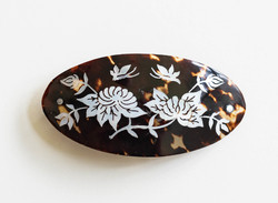 Far Eastern hair clip with mother-of-pearl inlay