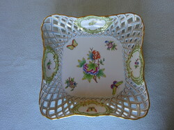 Openwork square bowl with Victoria pattern from Herend, antique (1960s), flawless