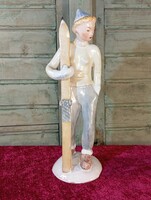Izsépy síelő lány kerámia figura, szobor