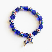 Bracelet made of blue glass cubes and enameled metal beads - bracelet