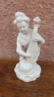 Statue of a Chinese lady with a plucked instrument