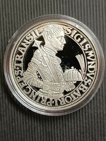 Magyar tallérok utánveretben Báthory Zsigmond tallérja 1589 .999 ezüst