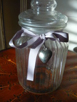 Covered glass holder with ribbon + heart