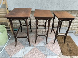 Antik 3 részes Thonet bútor lerakó laptop kàvézó szerviz asztalok egymàsba toltható, Szecesszió Art