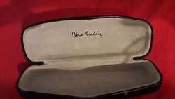 Quality pierre cardin black glasses protective hard case as shown in the pictures
