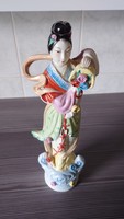 Kínai porcelán, gésa szobor