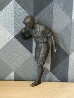 Antik bronz focista szobor, sérült