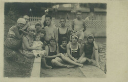 1921. Árpád Csillaghey beach bath. Group photo of bathers.