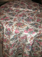 Beautiful vintage style floral bedding set