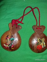 Antik spanyol fandango táncos fa csettegő kasztanyetta szuvenírboltos emlék a képek szerint