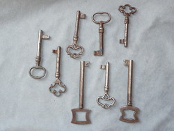8 antique keys decorative antique steel key collection old cabinet key item 19th-20th century