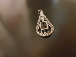 Retro pendant with onyx and marcasite -----beautiful old jewelry - showy and elegant
