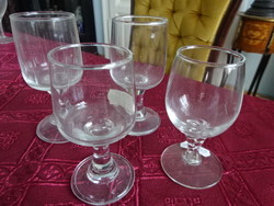 Footed liqueur glass, four pieces, all different. He has!