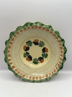 Karcagi kerámia tányér, jelzett, 18 x 4 cm-es nagyságú. 5043