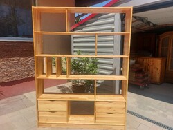 For sale is a 4-drawer pine shelf, room divider. Furniture is in good condition, can be taken apart. Dimensions: 146 cm x