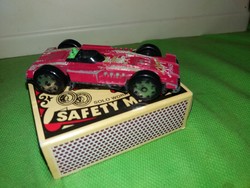 1979. Mattel hot wheels - salt shaker two-sided metal track car very rare according to the pictures
