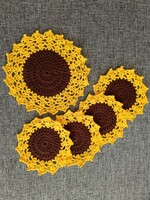 Sunflower coaster set (crochet)