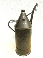 Régi olajos, petróleumos bádog kiöntő kanna (nagyméretű)