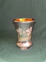 Antique leaf-patterned glass cup (u0036)