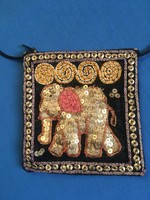 Small elephant bag with sequins