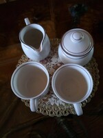 4 pieces, 2 cups, 1 sugar bowl, 1 milk-colored bavaria xx