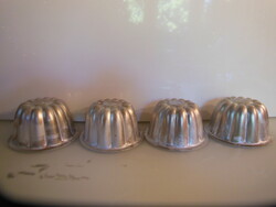Baking tin - 4 pcs - 10 x 6 cm - Italian - marked - aluminum - perfect