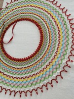 Neck scarf, in traditional colors