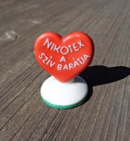 Herend Nikotex advertising, heart-shaped porcelain butt press