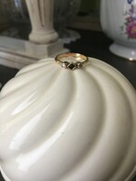 Csodaszép smaragd-brill köves antik arany gyűrű