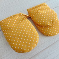Dish gloves - mustard - white polka dots