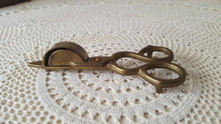 Brass candle tapping scissors