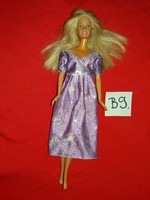 1999 .Gyönyörű retro eredeti Mattel Barbie játék baba a képek szerint B 9.