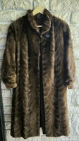 Luxurious mink fur coat from master Gràci Szűcs for a slim lady