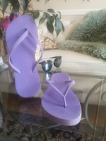 Size 39 purple beach slippers, flip-flops