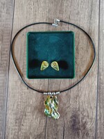 Old Zsolnay eosin-glazed pendant and earrings
