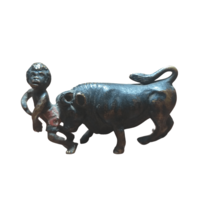 Vienna bronze boy with bull m01589